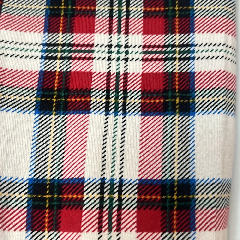 Old Navy Kid's Unisex Black‎ 'Merry Vibes Only' Pajama Set with Plaid Bottoms